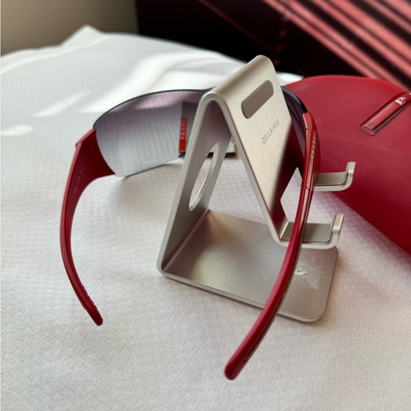 🔥Prada Sunglasses ( Large Size) - Picture 5 of 17